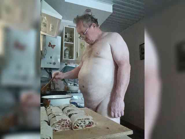 ALEXSANDR882 Sex Cam Show