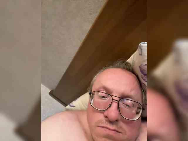 ALEXSANDR882 Sex Cam Show