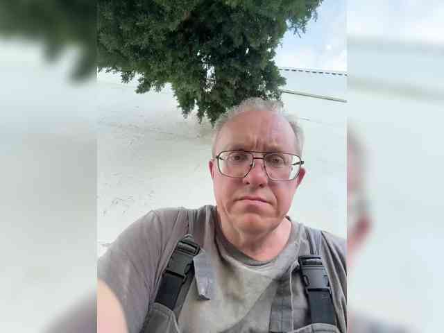 ALEXSANDR882 ALEXSANDR882