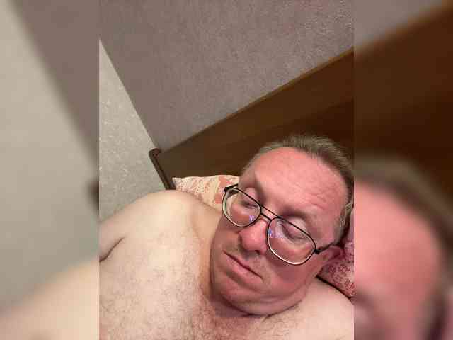 ALEXSANDR882 Live Webcam on BongaCams