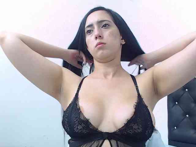 ivorynoir webcam