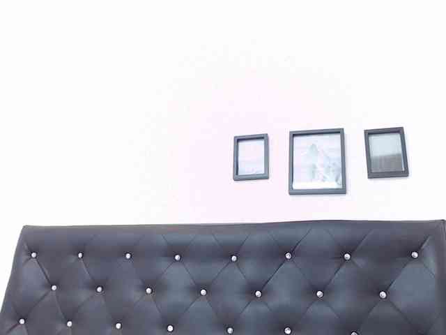 ivorynoir webcam