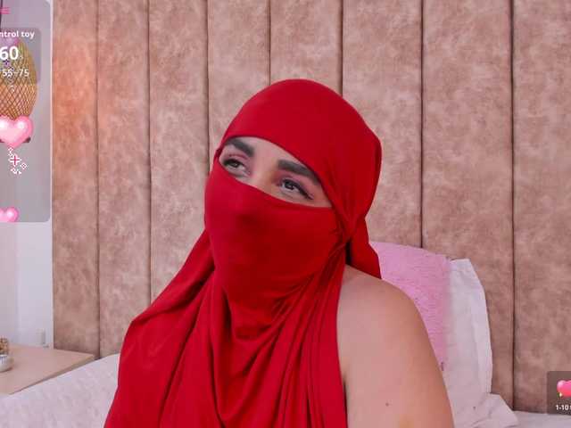 le modèle -Alisha est en webcam porno dans un show sur le site bongacams, il possède les tags suivants: Arab,Brunette,Trimmed