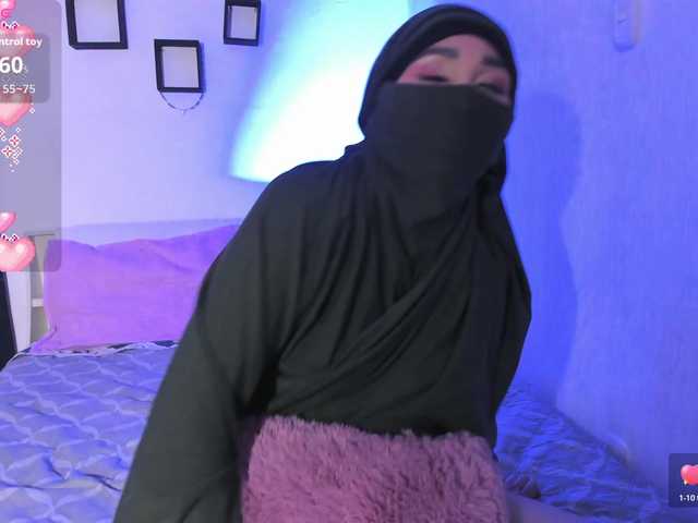 -Alisha live cam on BongaCams