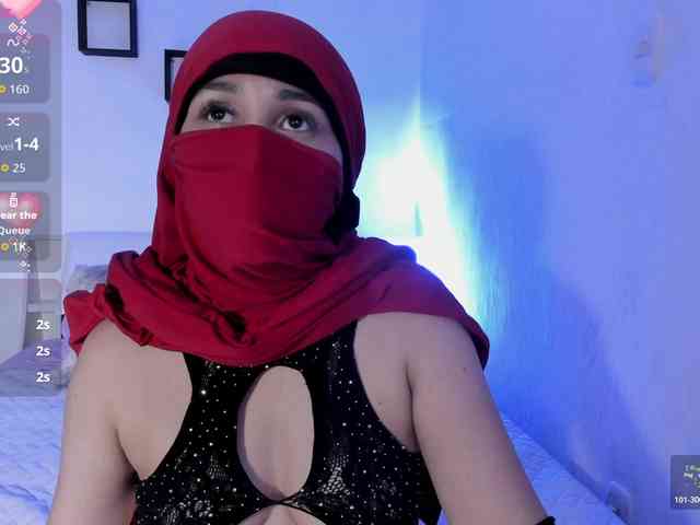 -Alisha webcam