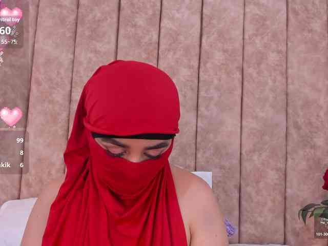 -Alisha webcam