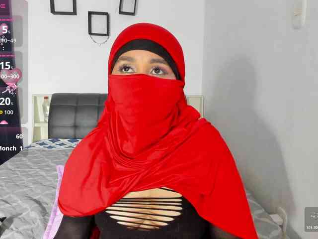 -Alisha webcam