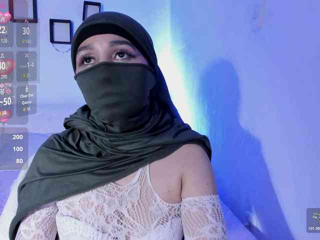 -Alisha webcam
