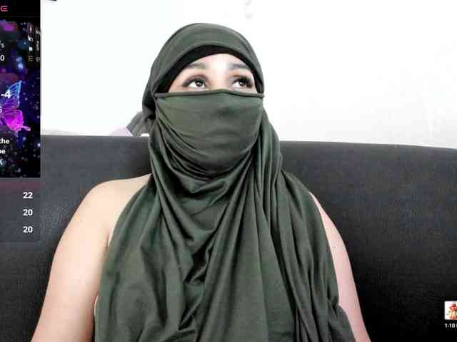 -Alisha webcam