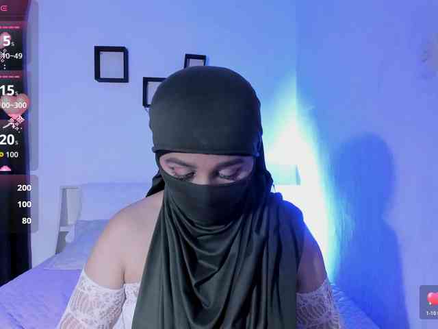 -Alisha webcam