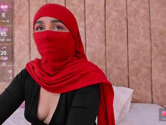 -Alisha webcam