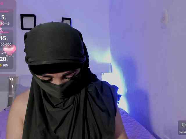 -Alisha webcam