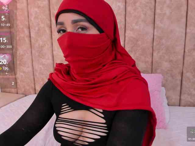-Alisha webcam