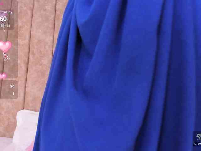 -Alisha webcam