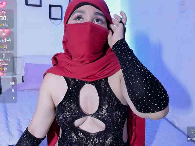 -Alisha webcam