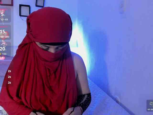 -Alisha webcam