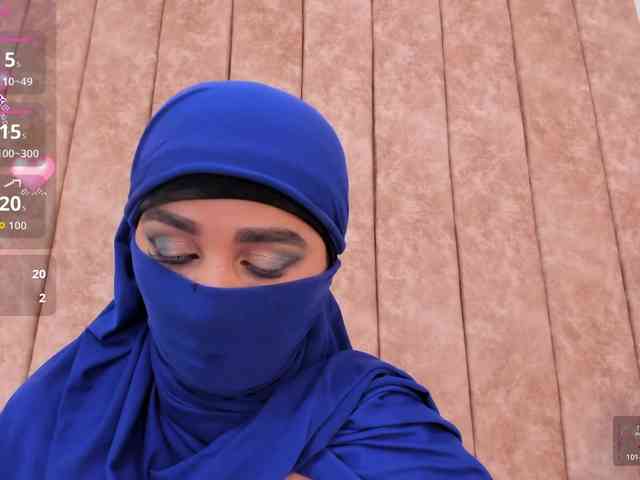 -Alisha webcam