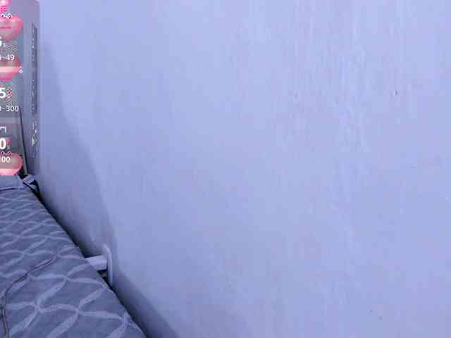 -Alisha webcam