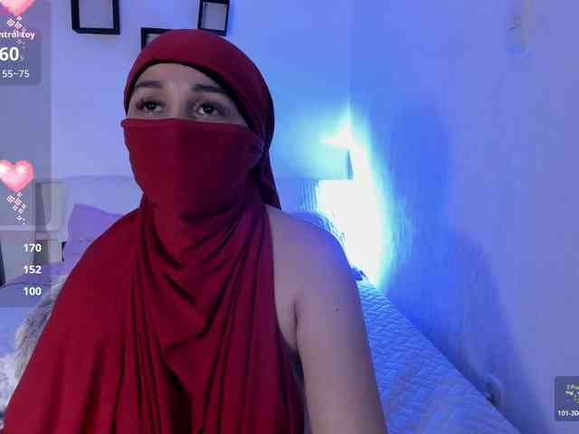 -Alisha webcam