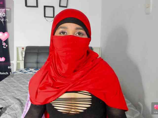-Alisha webcam