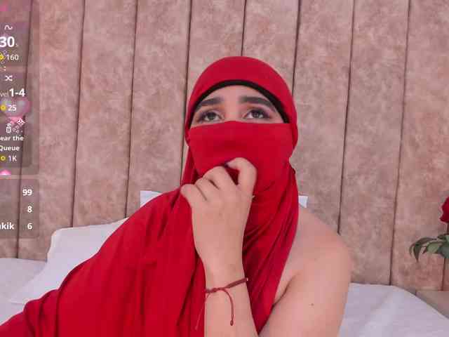 -Alisha webcam