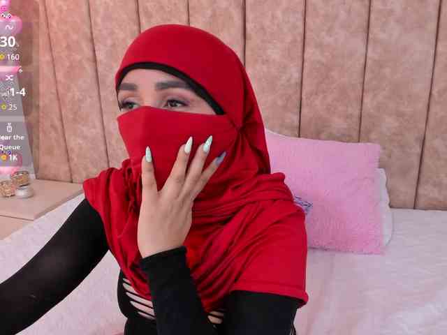 -Alisha webcam
