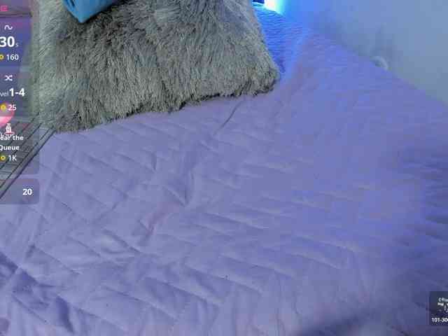 -Alisha webcam