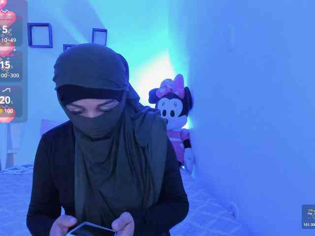 -Alisha webcam