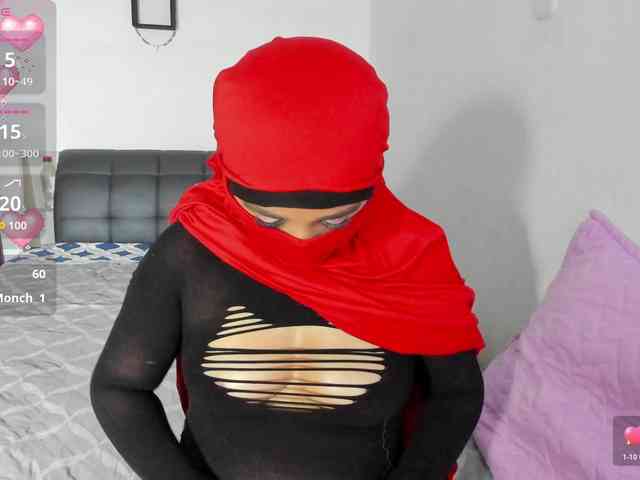 -Alisha webcam