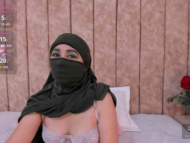 -Alisha webcam