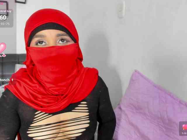-Alisha webcam