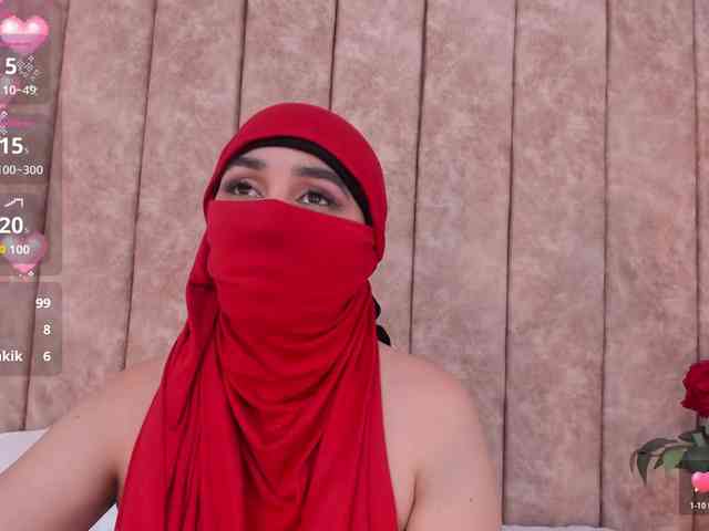 -Alisha webcam