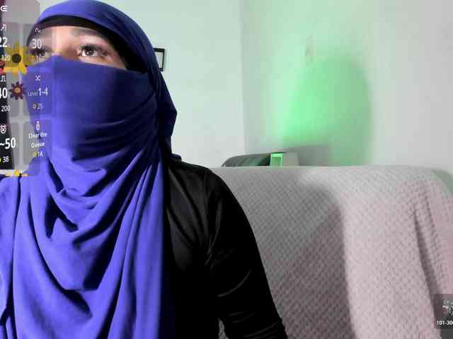 -Alisha webcam