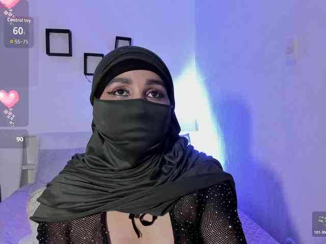 -Alisha webcam