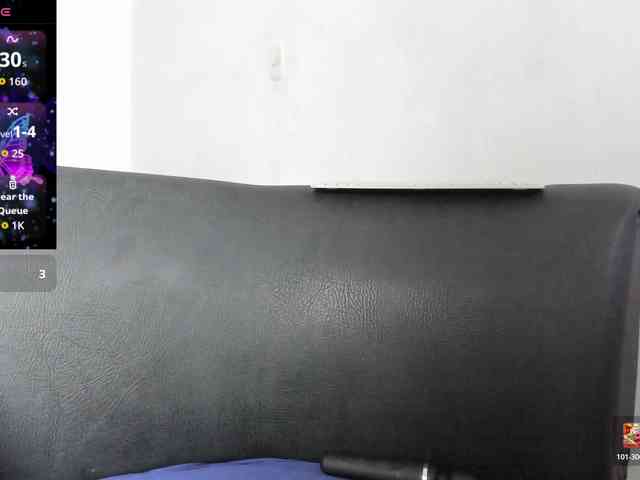 -Alisha webcam