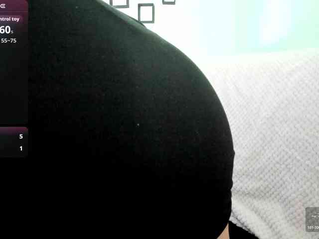 -Alisha webcam