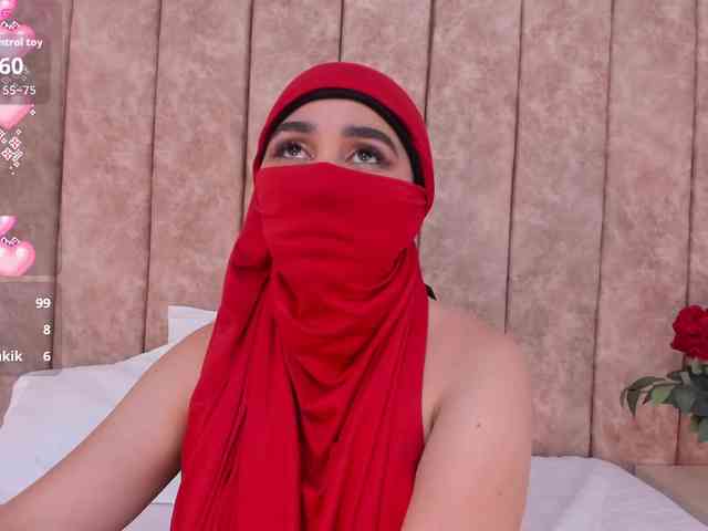 -Alisha webcam