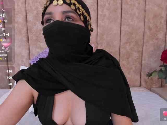 -Alisha webcam