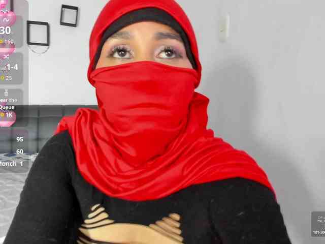 -Alisha webcam