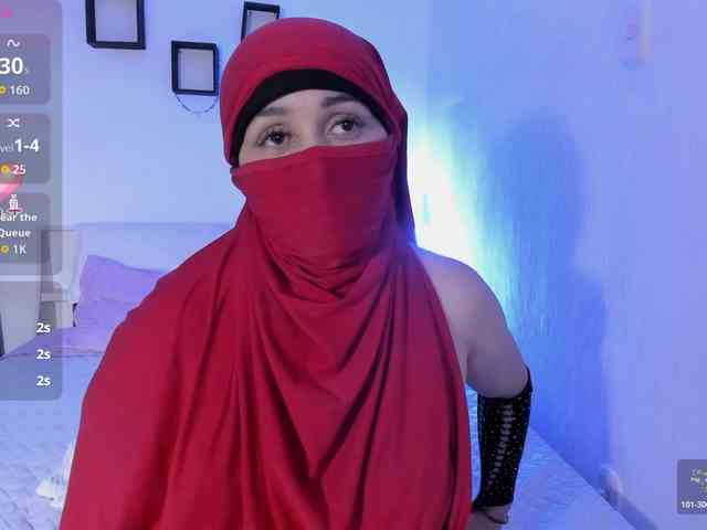 -Alisha webcam