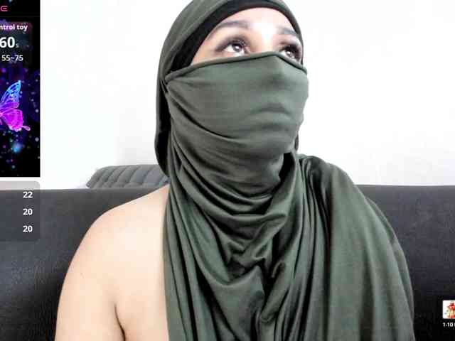 -Alisha webcam