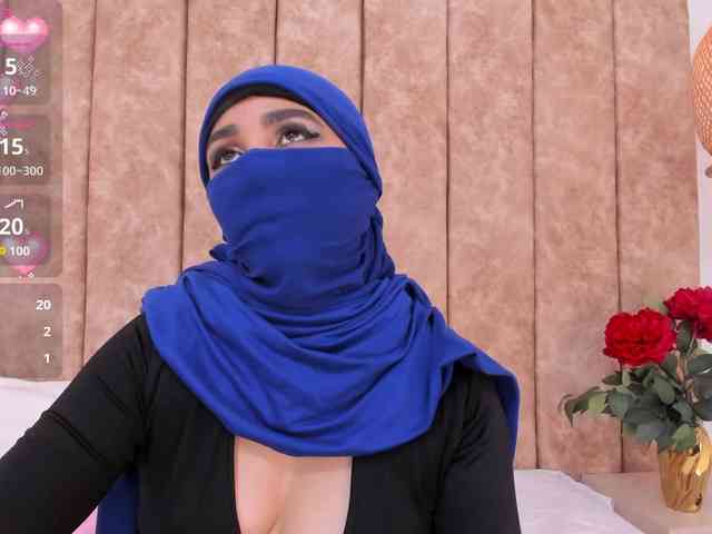 -Alisha webcam