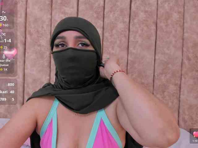 -Alisha webcam