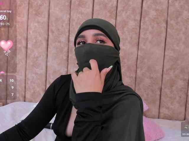 -Alisha webcam