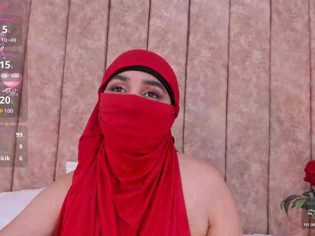 -Alisha webcam
