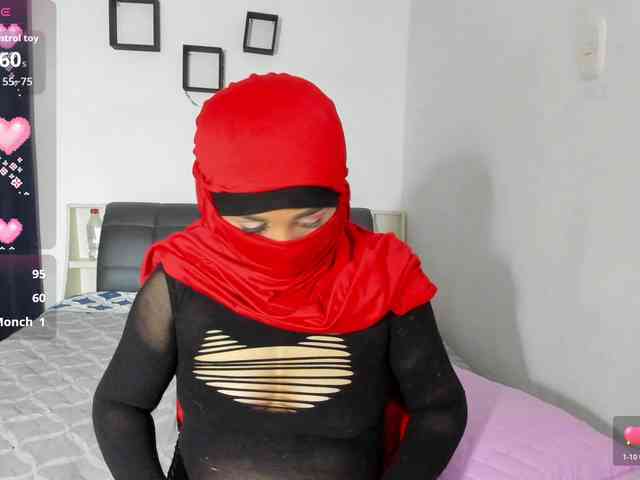 -Alisha webcam
