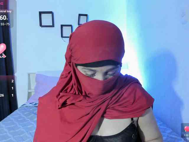 -Alisha webcam