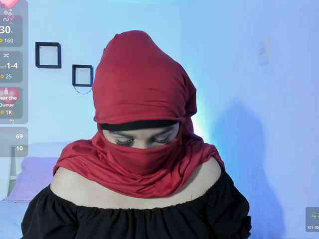 -Alisha webcam