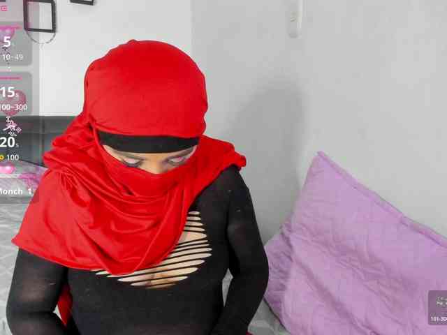 -Alisha webcam