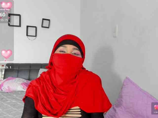 -Alisha webcam